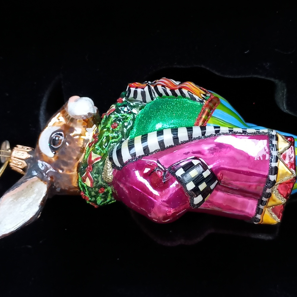 MacKenzie-Childs * RETIRED * Bunny O'Hare ~ Chicken Palace Ball ~ GLASS ORNAMENT